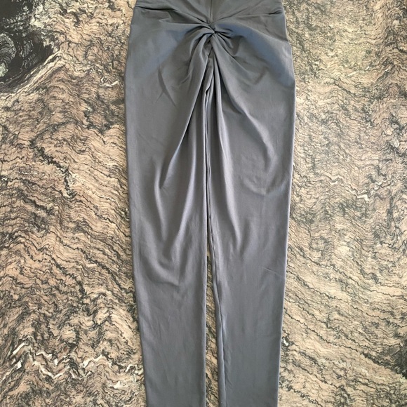 Blue Body Brazil Booty Scrunch Leggings - Picture 3 of 6